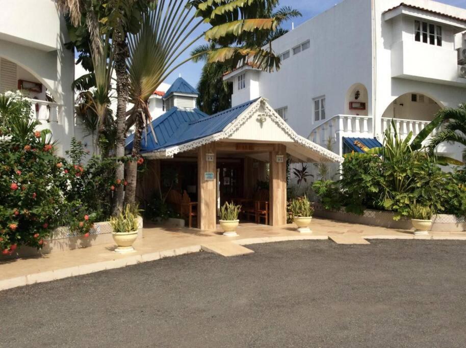 Lush Tropical Apartment Located In A 4-Star Resort Runaway Bay Exterior foto